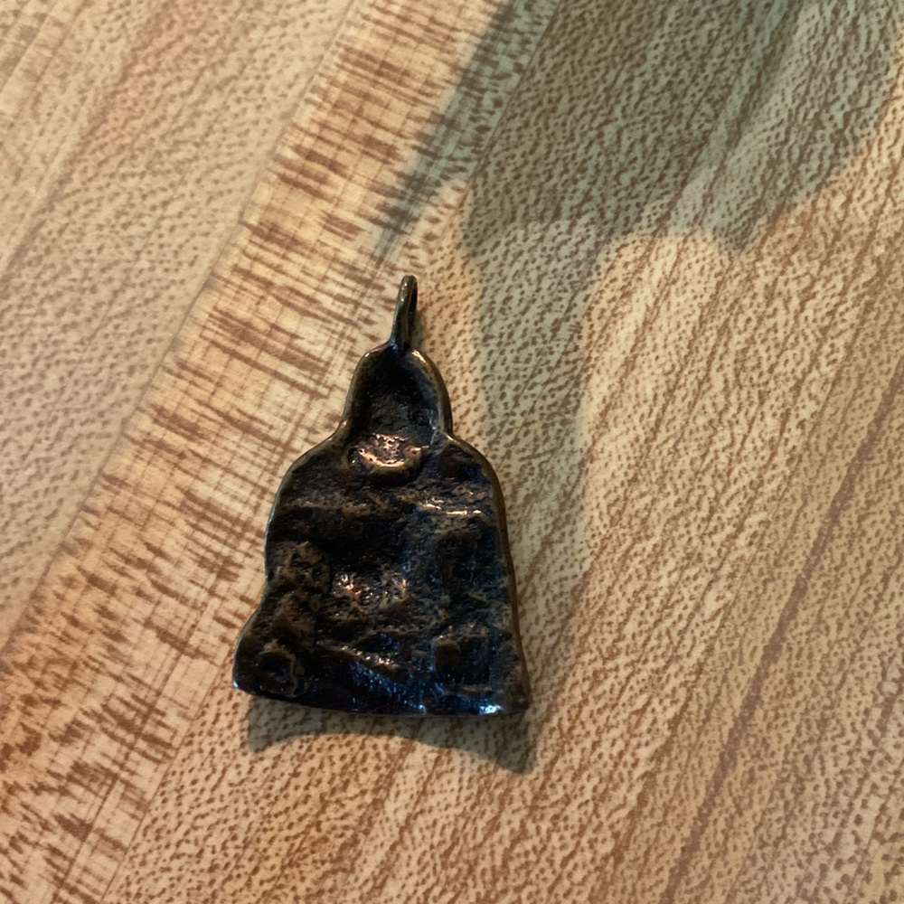 Bronze Buddha Pendant - Picture 2 of 3